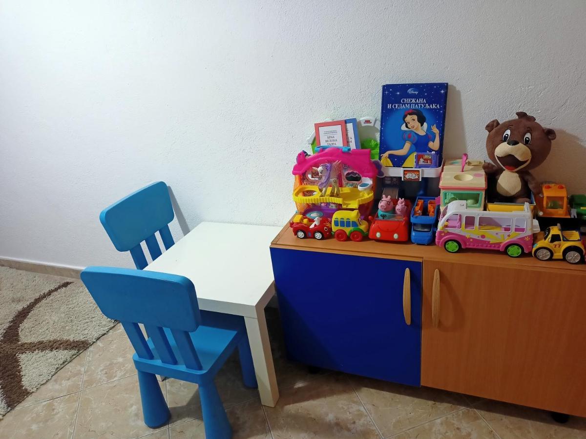 Anika Hotel Sutomore Ngoại thất bức ảnh