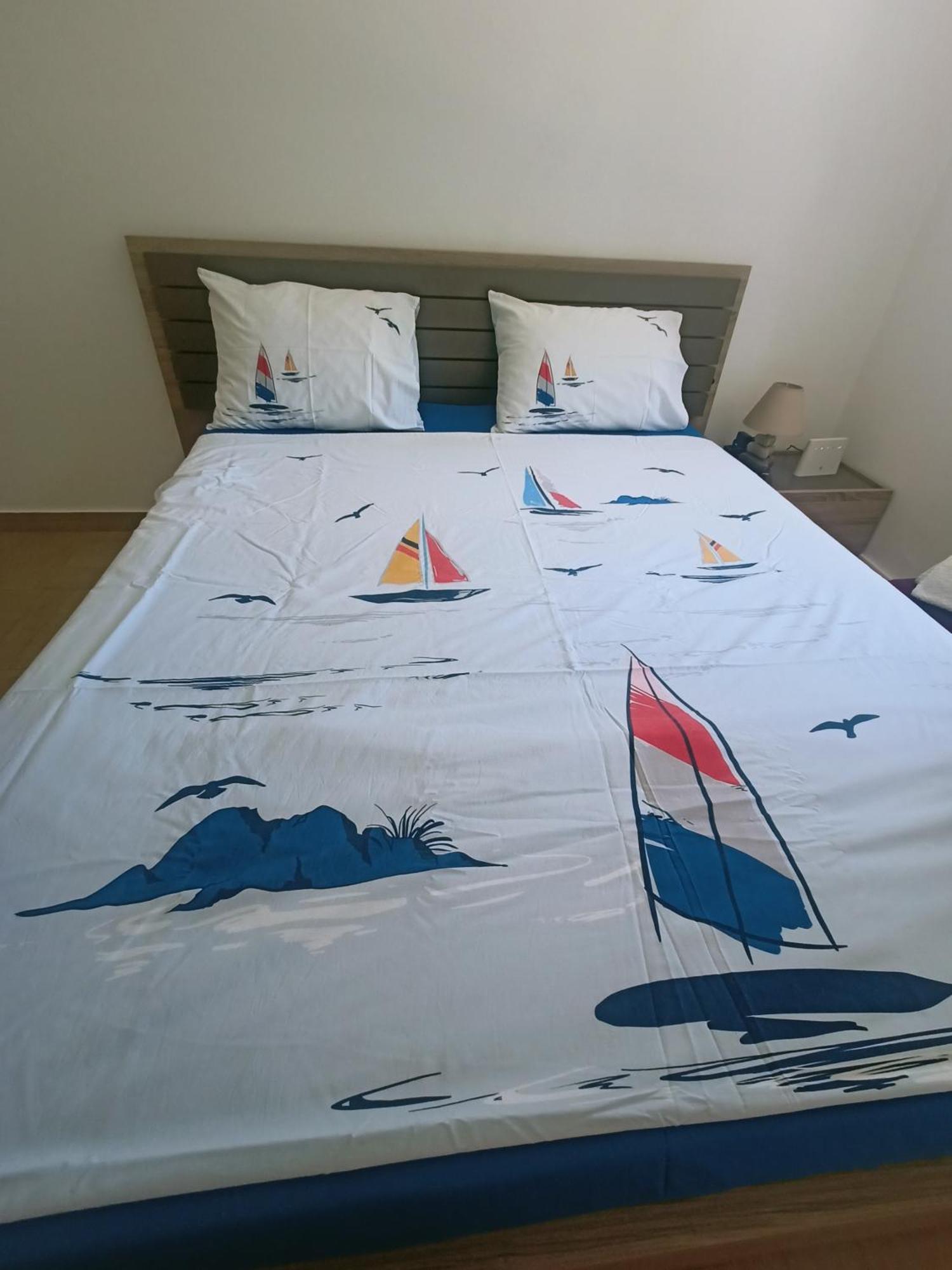Anika Hotel Sutomore Ngoại thất bức ảnh